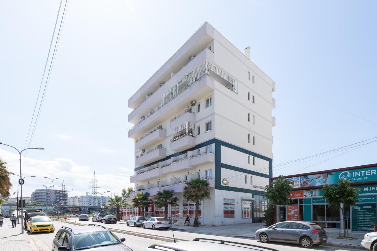 Compas Boutique Hotel Golem  Ngoại thất bức ảnh