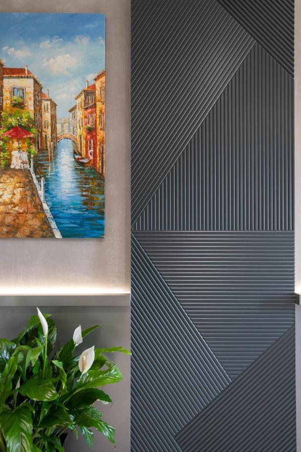 Compas Boutique Hotel Golem  Ngoại thất bức ảnh