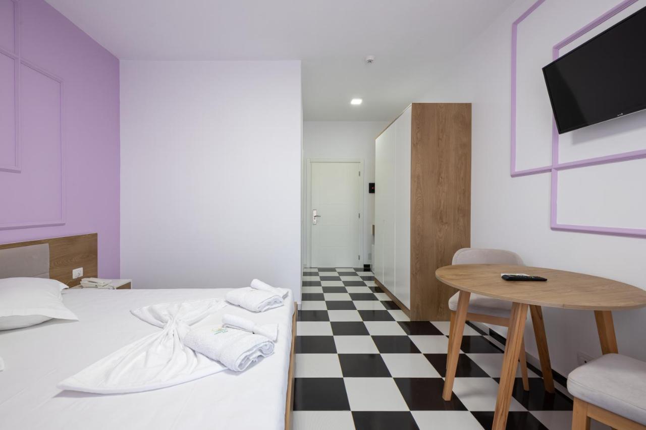 Compas Boutique Hotel Golem  Ngoại thất bức ảnh